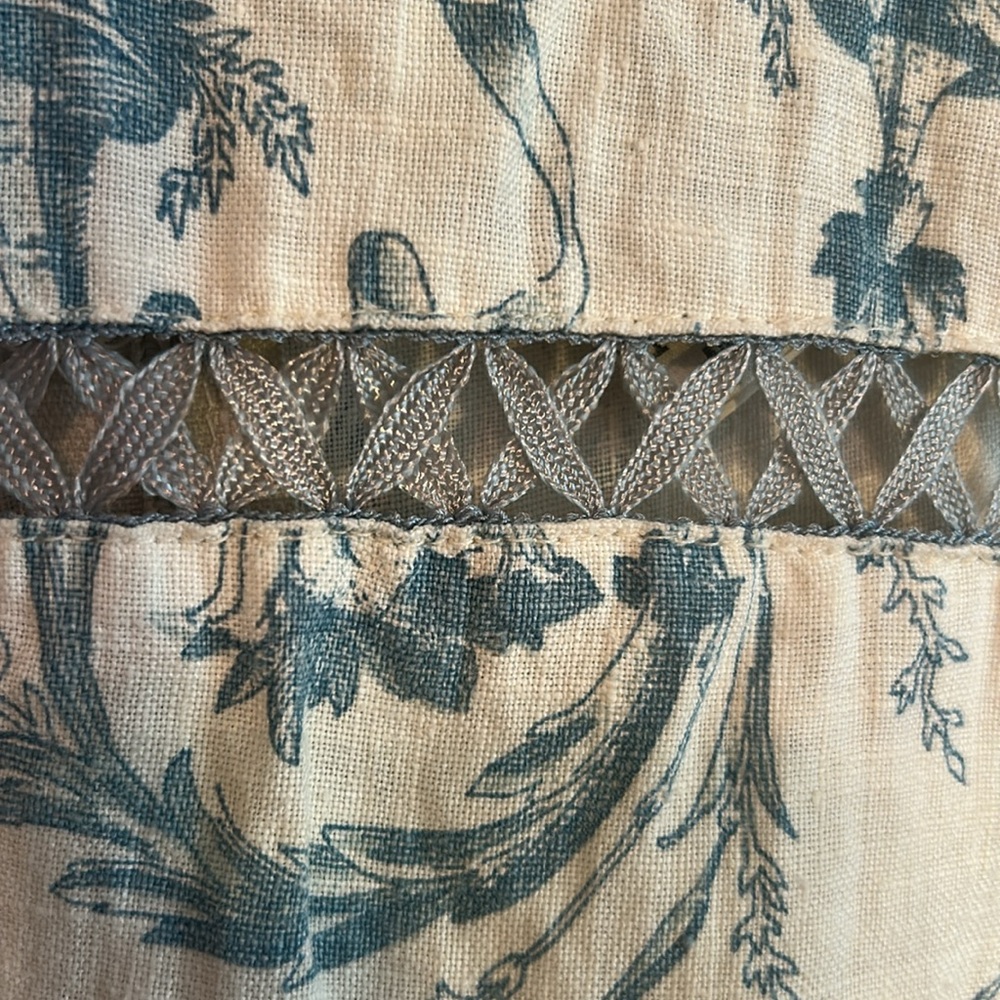 Vintage 1990s Linen Match Blue and White Dress Size 6P. - Picture 3 of 11